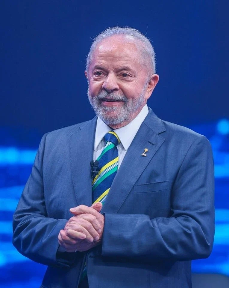 Lula em estúdio de debate